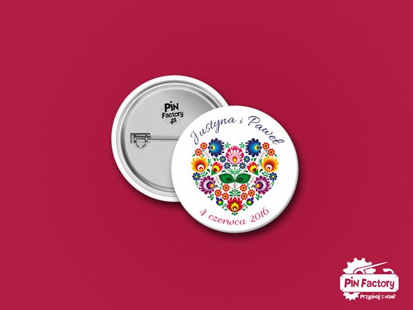Pin Factory | Ludowe przypinki weselne